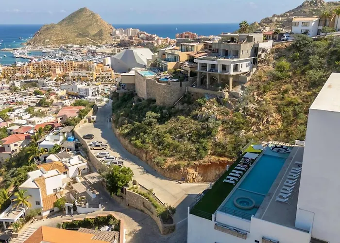 The Views And Location, 2 Bd Cabo San Lucas