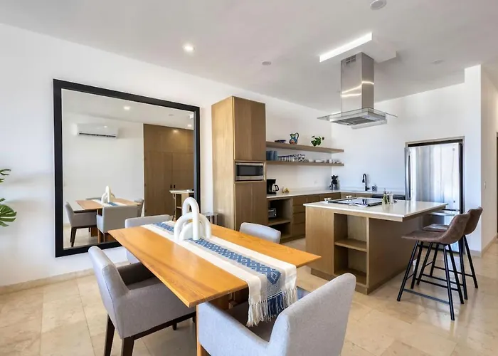 The Views And Location, 2 Bd
